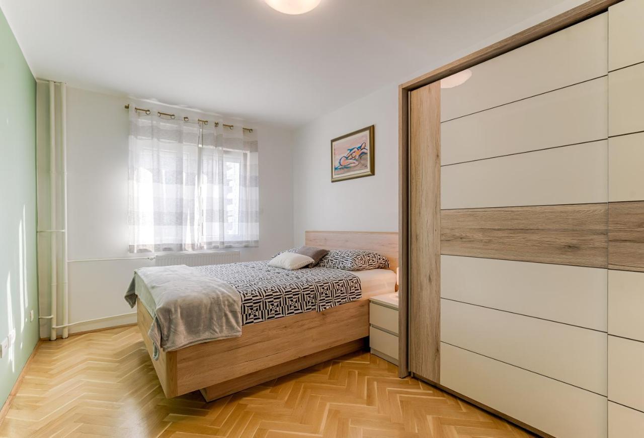 Two Bedroom Apartment Paris Rijeka Exterior foto
